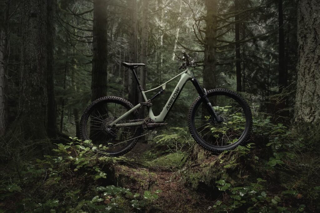 Amflow PX sähkömaastopyöräuutuus VMSPORT