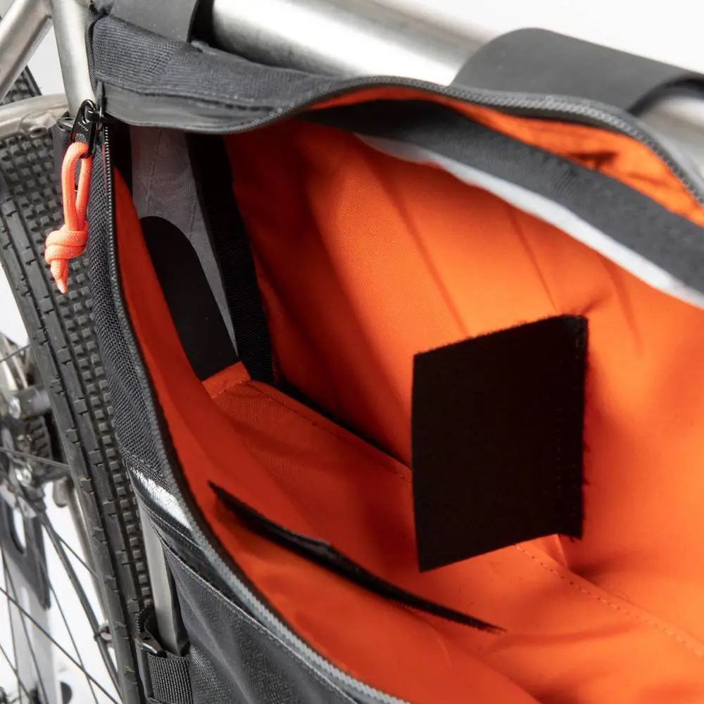 restrap-full-size-frame-bag-inside-1-2